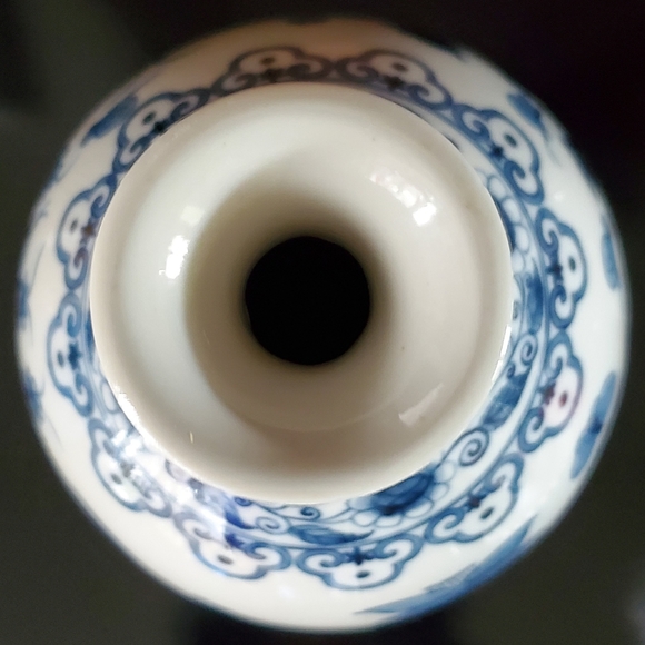 Vntg 12 1/2" Repo. 15th Century Ming Jongle Dynasty Bottle Vase by Andrea Sadek - Picture 6 of 10